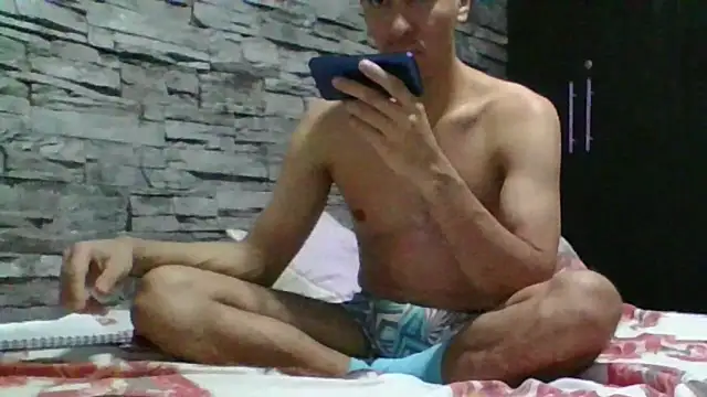 Sexylatin64 online show from 05/02/26, 12:49