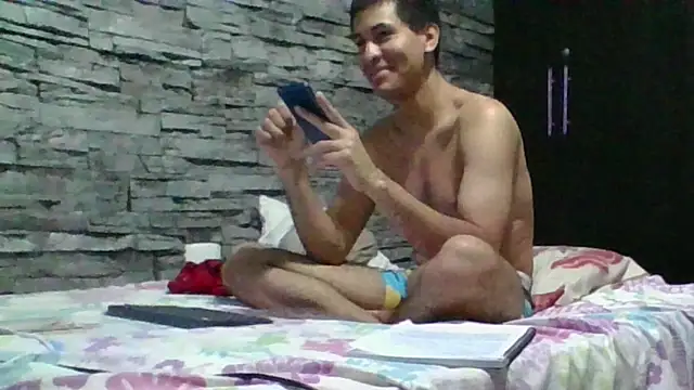 Sexylatin64 online show from 04/08/26, 12:56