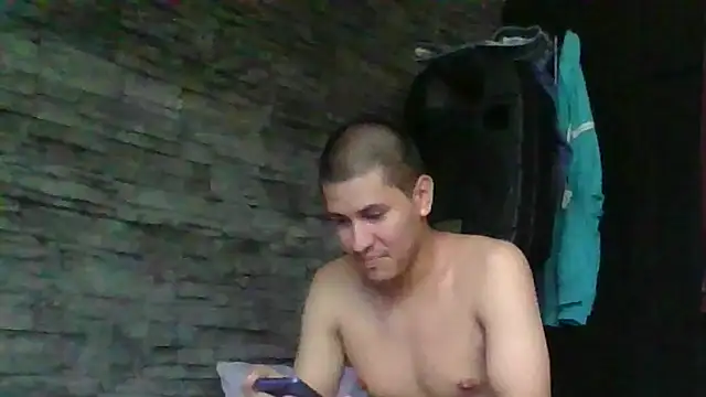 Snapshot of Sexylatin64 chatting on 11/13/25, 09:19 Sexylatin64 online show from 11/13/25, 09:19