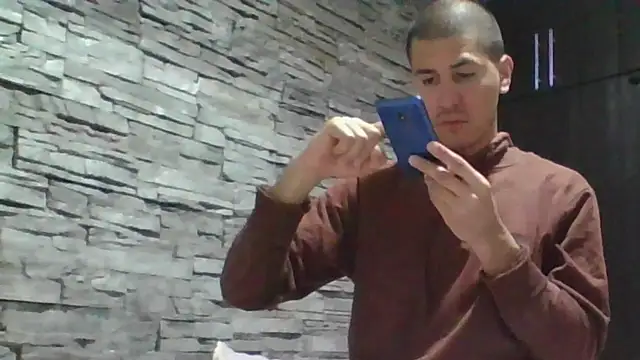 Snapshot of Sexylatin64 chatting on 06/07/26, 12:49 Sexylatin64 online show from 06/07/26, 12:49