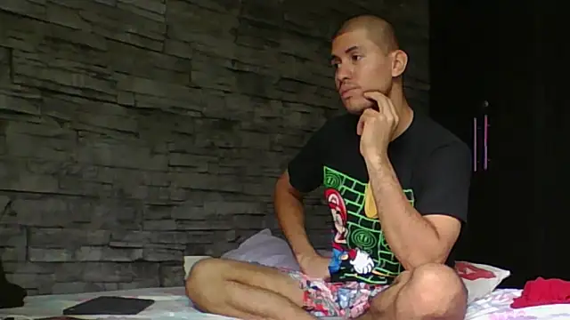 Snapshot of Sexylatin64 chatting on 02/15/26, 02:49 Sexylatin64 online show from 02/15/26, 02:49