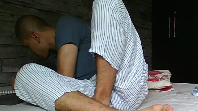 Sexylatin64 online show from 04/15/26, 07:58