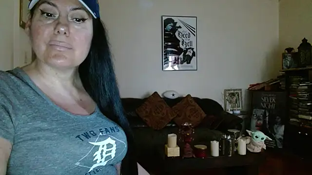 mandaloriangirls online show from 04/17/26, 06:00