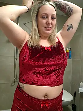 Milas Dreams online show from 11/12/25, 09:51