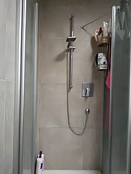 Milas Dreams online show from 10/15/25, 07:38