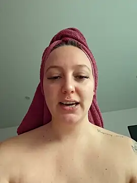 Milas Dreams online show from 11/06/25, 08:29