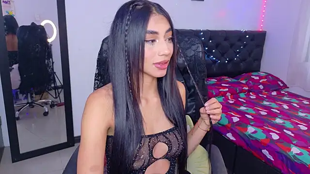 JulietaCheerr online show from 12/05/25, 02:04