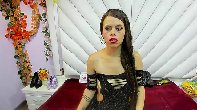 Mariana Benett online show from 03/26/26, 09:02