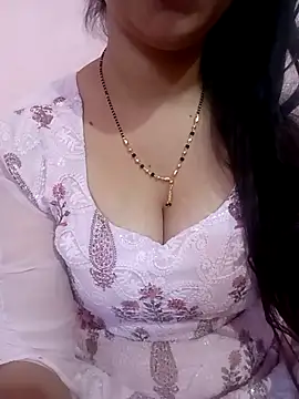 Snapshot of Mahi_Baby25 chatting on 03/25/26, 09:19 Mahi Baby25 online show from 03/25/26, 09:19