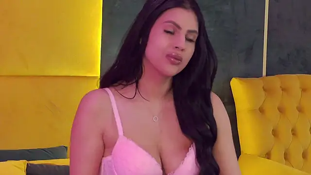 GiuliaHarvey online show from 02/26/25, 04:16