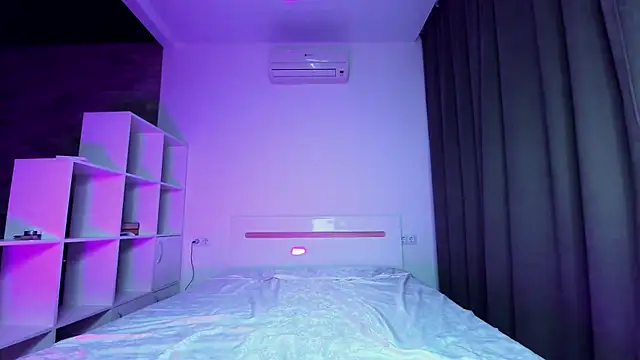 AddictedSabi online show from 10/24/25, 03:22