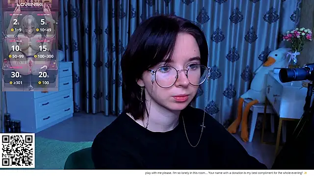 Snapshot of Nora_Failure chatting on 02/19/26, 02:03 Nora Failure online show from 02/19/26, 02:03