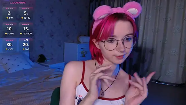 Snapshot of Nora_Failure chatting on 09/10/25, 09:08 Nora Failure online show from 09/10/25, 09:08