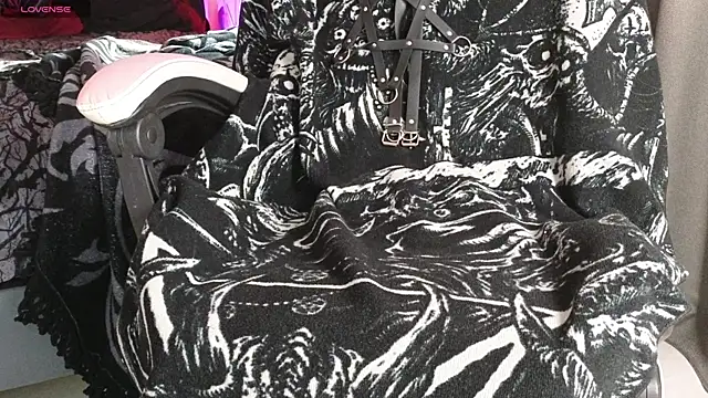 Devil s bride online show from 05/11/26, 04:04