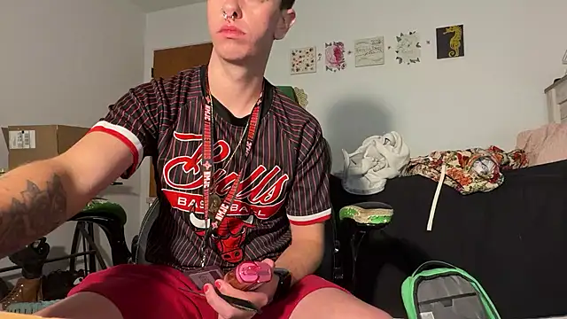 twentywithafelonyy online show from 12/04/25, 08:13