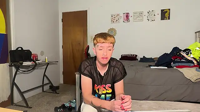 twentywithafelonyy online show from 11/04/25, 02:15