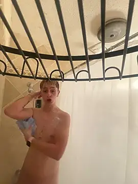 twentywithafelonyy online show from 01/22/25, 03:20