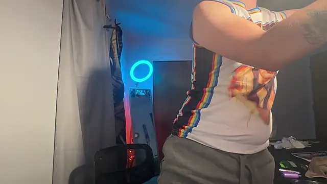 twentywithafelonyy online show from 12/24/24, 08:00