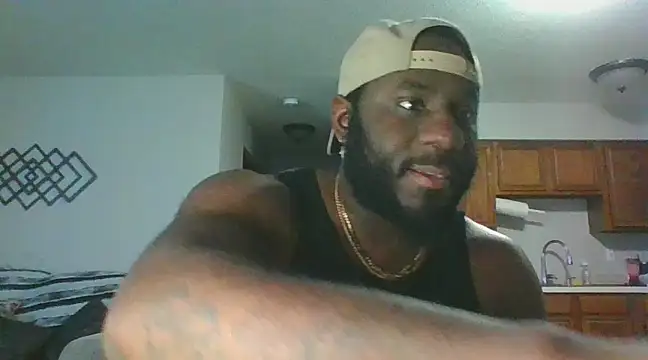 Snapshot of Stayinalive1992 chatting on 01/29/25, 02:51 Stayinalive1992 online show from 01/29/25, 02:51