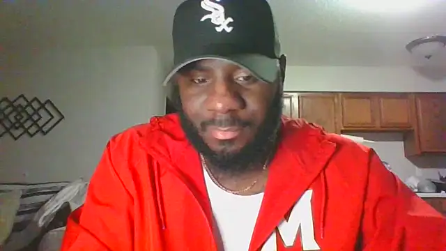 Snapshot of Stayinalive1992 chatting on 02/26/25, 03:25 Stayinalive1992 online show from 02/26/25, 03:25