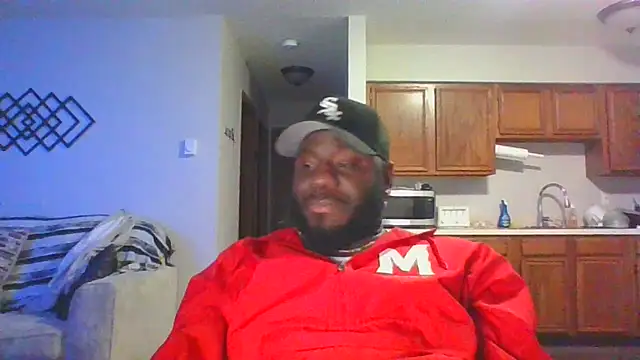 Snapshot of Stayinalive1992 chatting on 02/26/25, 06:30 Stayinalive1992 online show from 02/26/25, 06:30