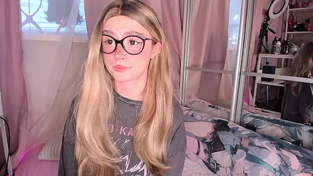 -bae online show from 03/25/26, 03:22