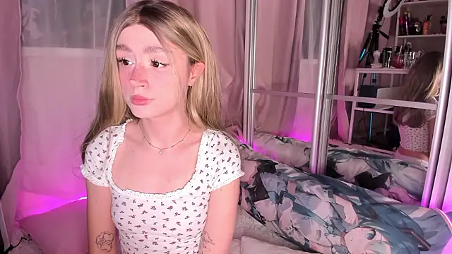 Snapshot of -bae chatting on 02/19/26, 03:09 -bae online show from 02/19/26, 03:09