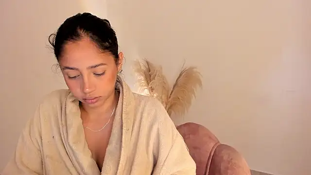 amelie murphy  online show from 03/24/26, 06:30