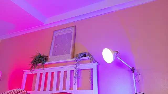 Snapshot of ParisFox_ chatting on 02/16/26, 08:29 ParisFox online show from 02/16/26, 08:29