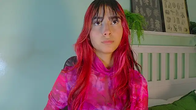 Snapshot of ParisFox_ chatting on 11/15/25, 07:51 ParisFox online show from 11/15/25, 07:51