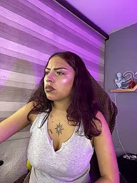 Liittleluaa  online show from 01/30/25, 11:44