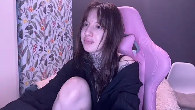 moundliicht1 online show from 05/04/26, 12:03
