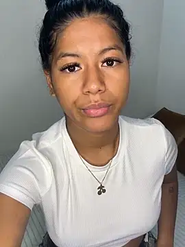 NiaBlanco online show from 02/13/26, 02:55