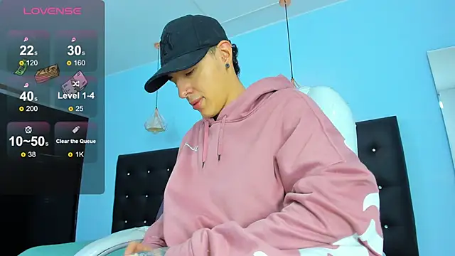 Lobo 17  online show from 01/14/26, 03:10