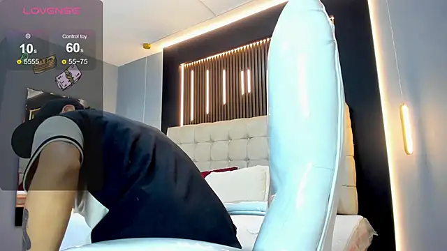 Lobo 17  online show from 02/24/26, 03:40