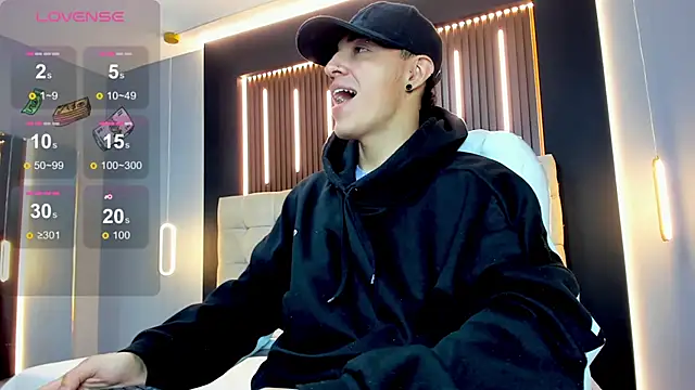 Lobo 17  online show from 02/19/26, 03:36