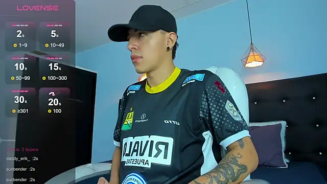 Lobo 17  online show from 11/23/25, 03:38