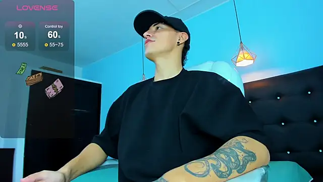 Lobo 17  online show from 01/10/26, 03:35