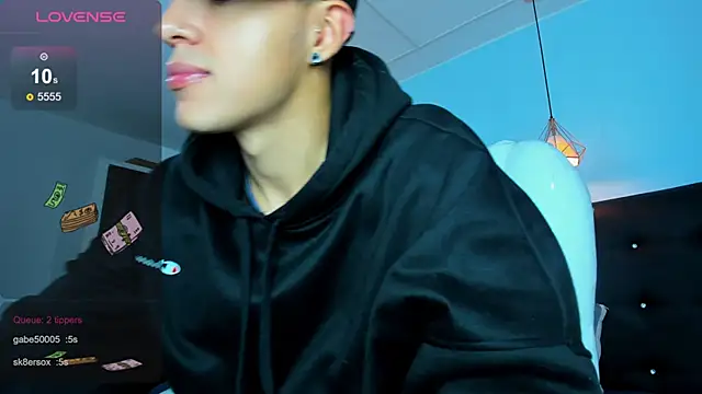 Lobo 17  online show from 11/29/25, 03:50