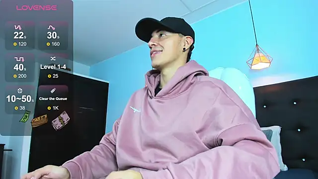 Lobo 17  online show from 11/28/25, 03:50