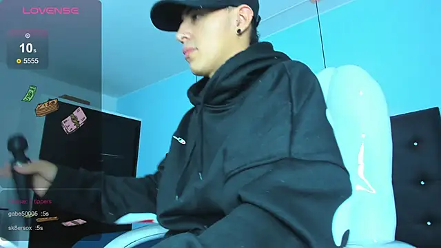 Lobo 17  online show from 11/30/25, 03:40