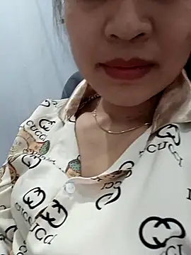 AssAsiancute online show from 01/05/25, 11:48