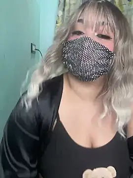 belquiis online show from 02/17/25, 11:54