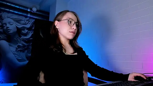 AphexQueen online show from 04/25/26, 01:14