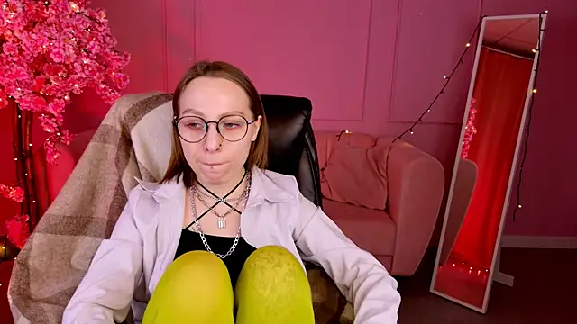 AphexQueen online show from 03/10/25, 03:20