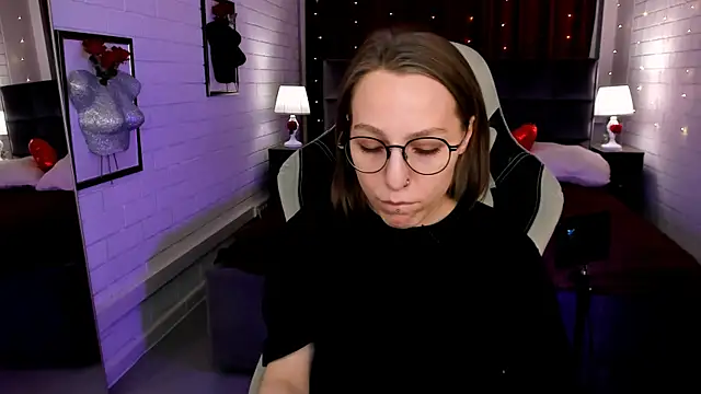 AphexQueen online show from 03/21/25, 07:35