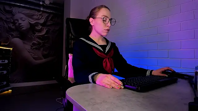 AphexQueen online show from 02/09/26, 09:07