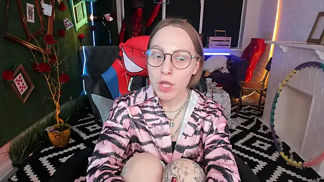 AphexQueen online show from 02/26/25, 04:16