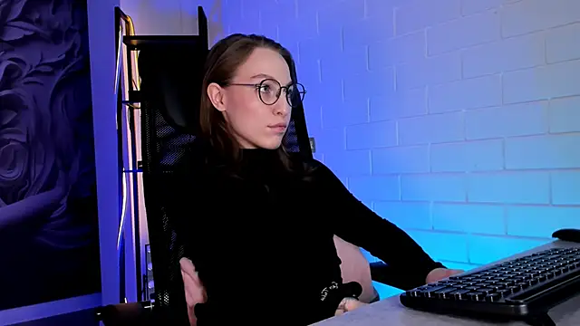 AphexQueen online show from 03/20/26, 09:21