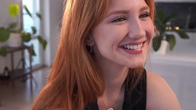 Snapshot of EsmaCrumbley chatting on 02/09/26, 04:21 EsmaCrumbley online show from 02/09/26, 04:21